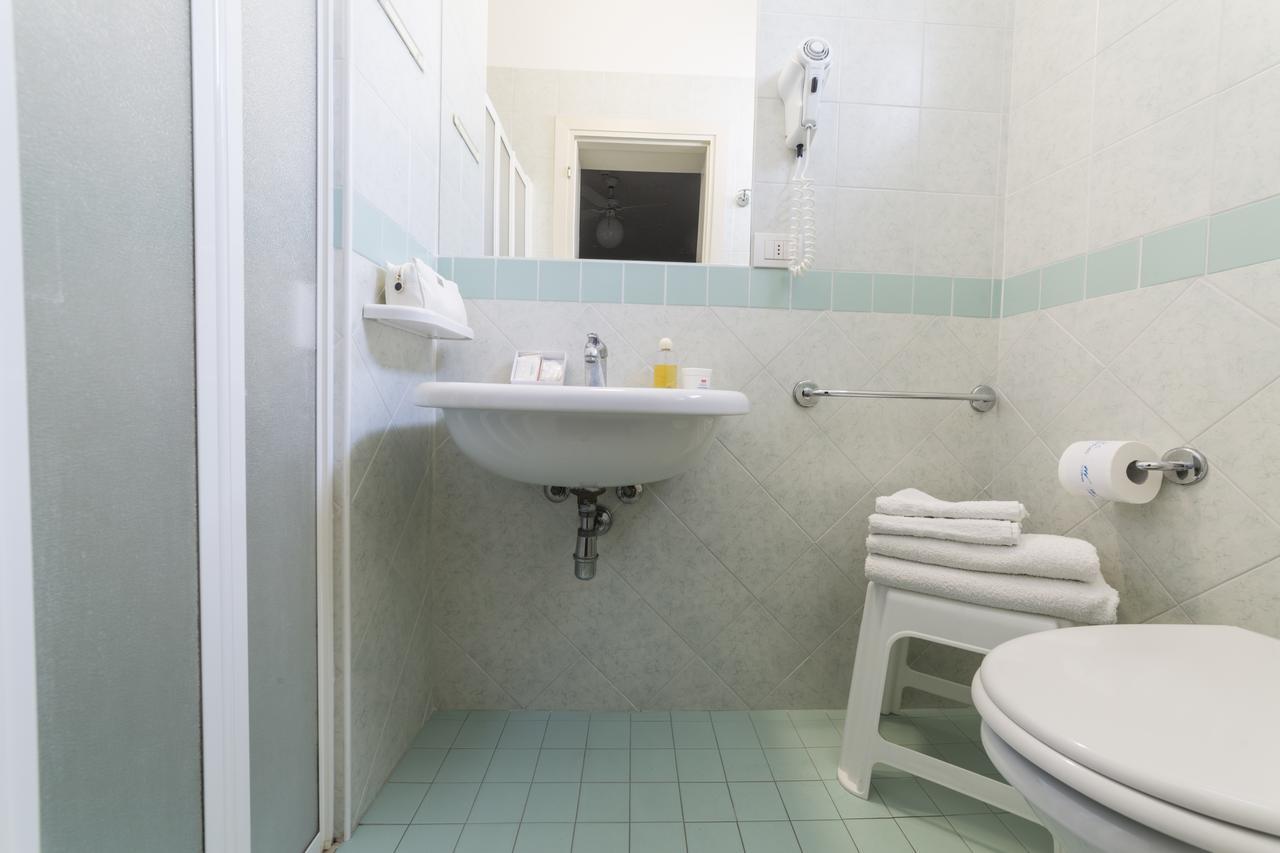 Hotel Ritter Cattolica Esterno foto